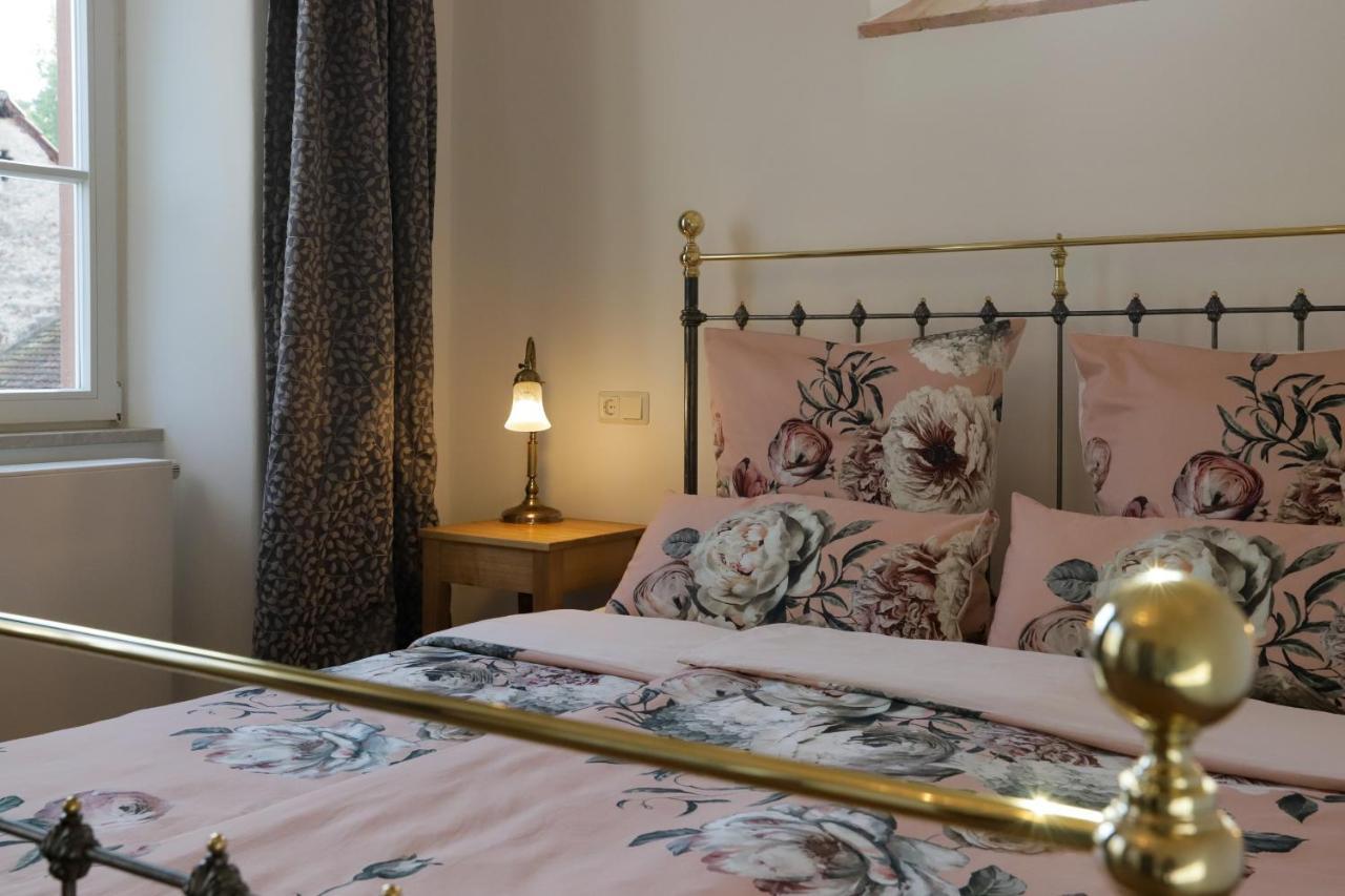 Boutique-Hotel Im Sternenhof Grosskarlbach Exteriér fotografie